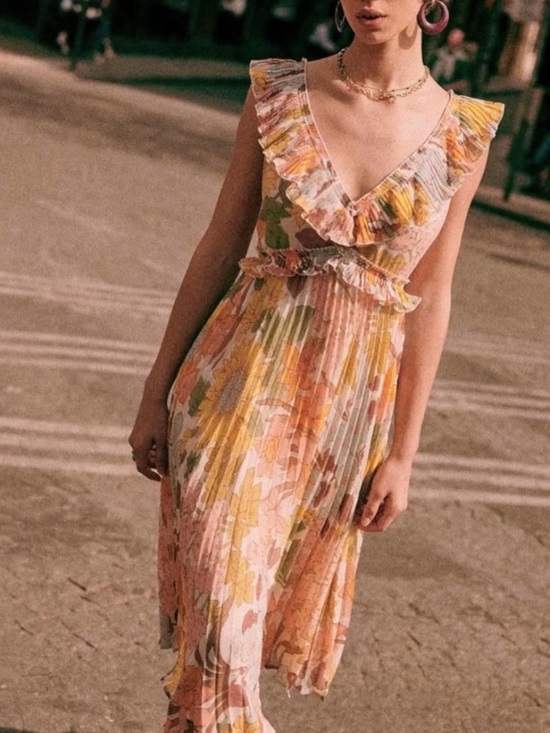 Sezane Dresses & Skirts - Sezane NWT Pleated Floral Ruffle Midi Dress. Rachelle Dress in Boho 70s print